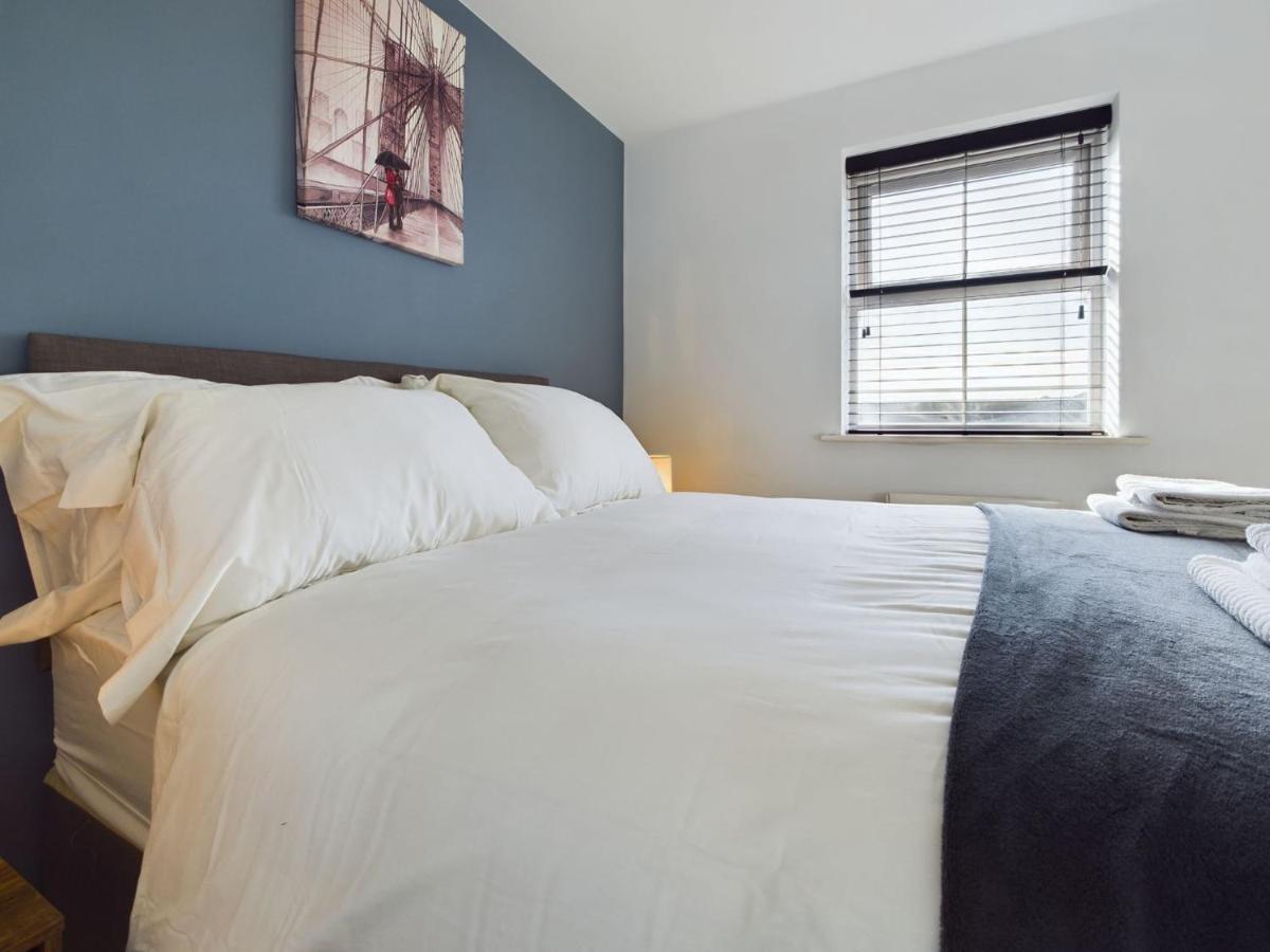 247 Serviced Accommodation In Stafford- 3Br Townhouse Luaran gambar